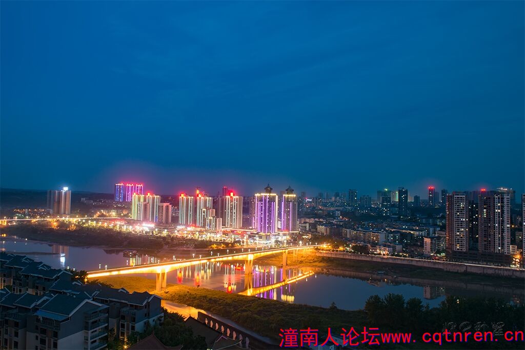 潼南夜景7.jpg